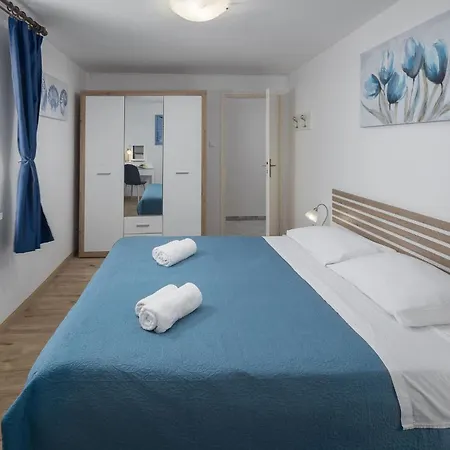 Amazing In With Wifi Apartment